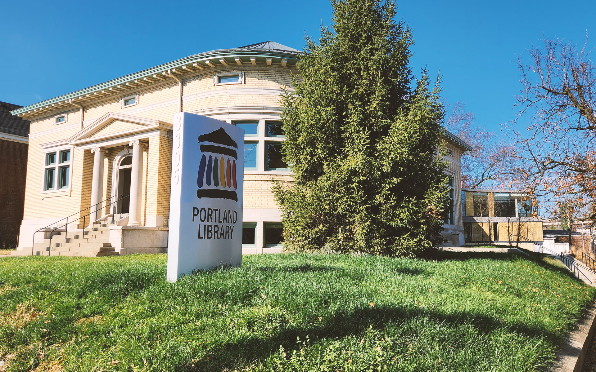 Outside view of Portland Library