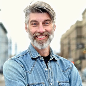 Robert McFarland headshot
