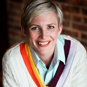Dara Jade Tiller headshot