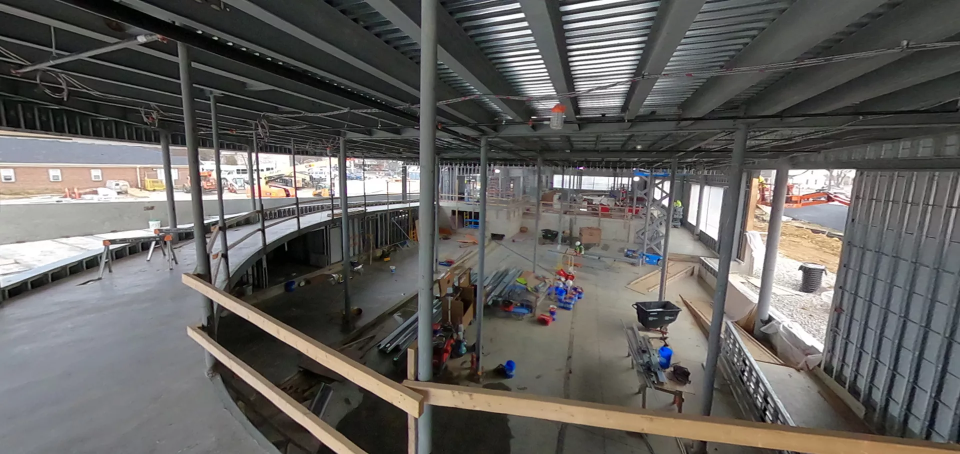 Internal view of the upper level path looking down to the lower level